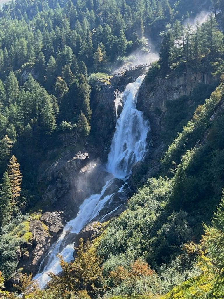 La terza cascata vista con il sole