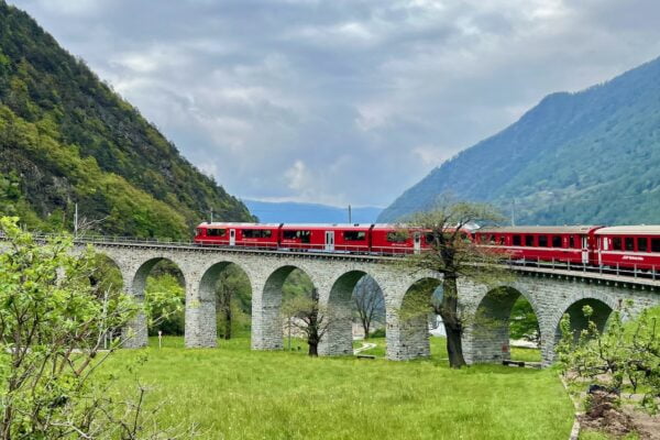 Trenino Rosso del Bernina: tutto quello che devi sapere