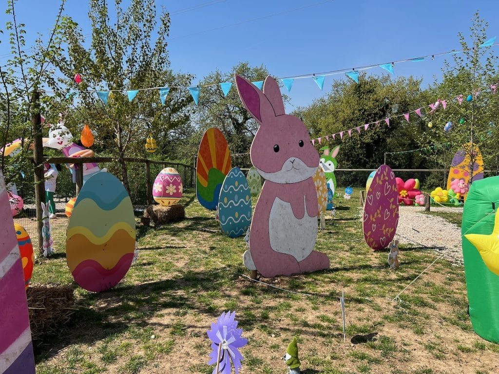 Gita fuori porta in Veneto con bambini: decorazioni coniglio e uova